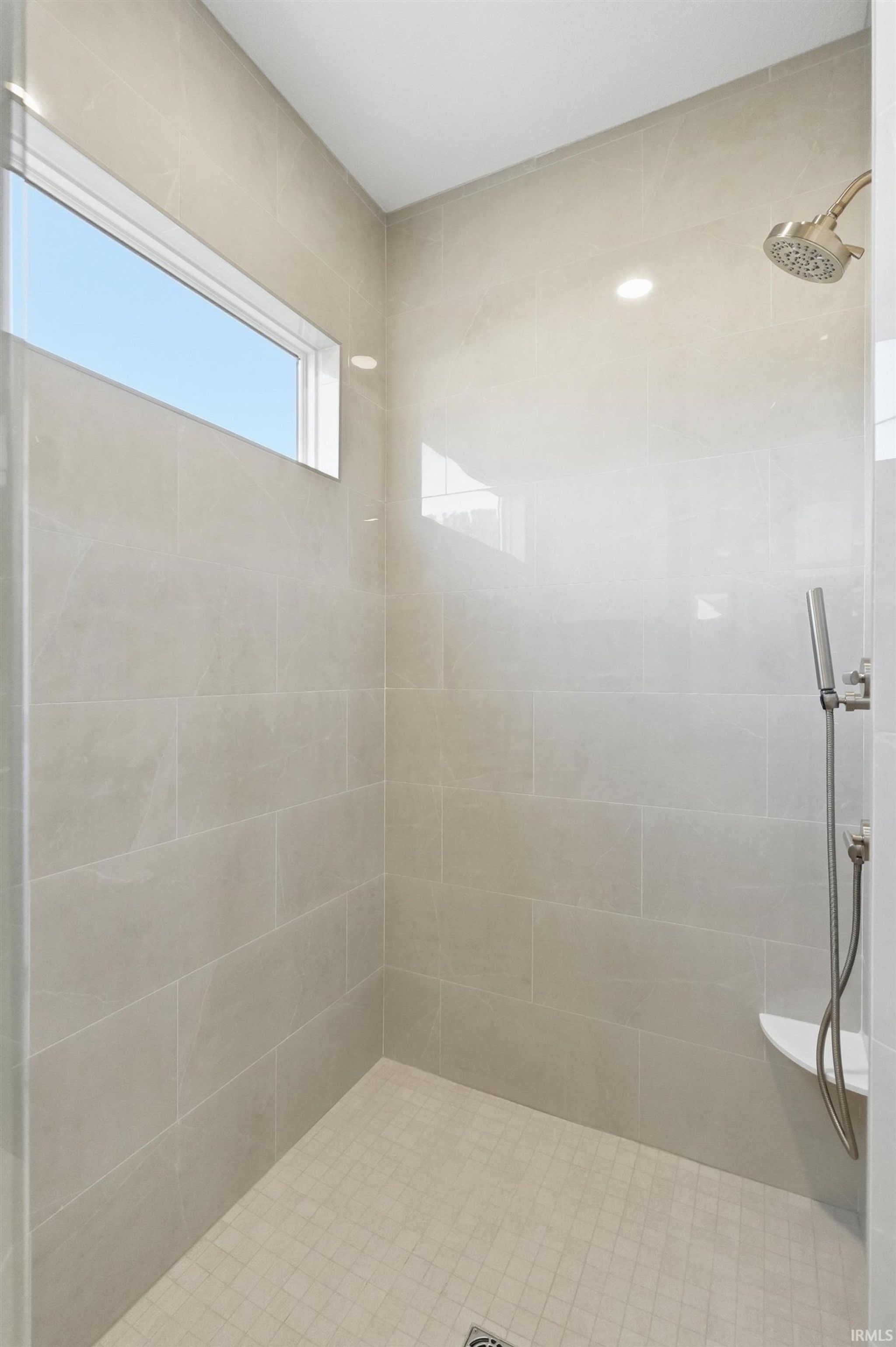 Image of 8550 Artemis Lane
