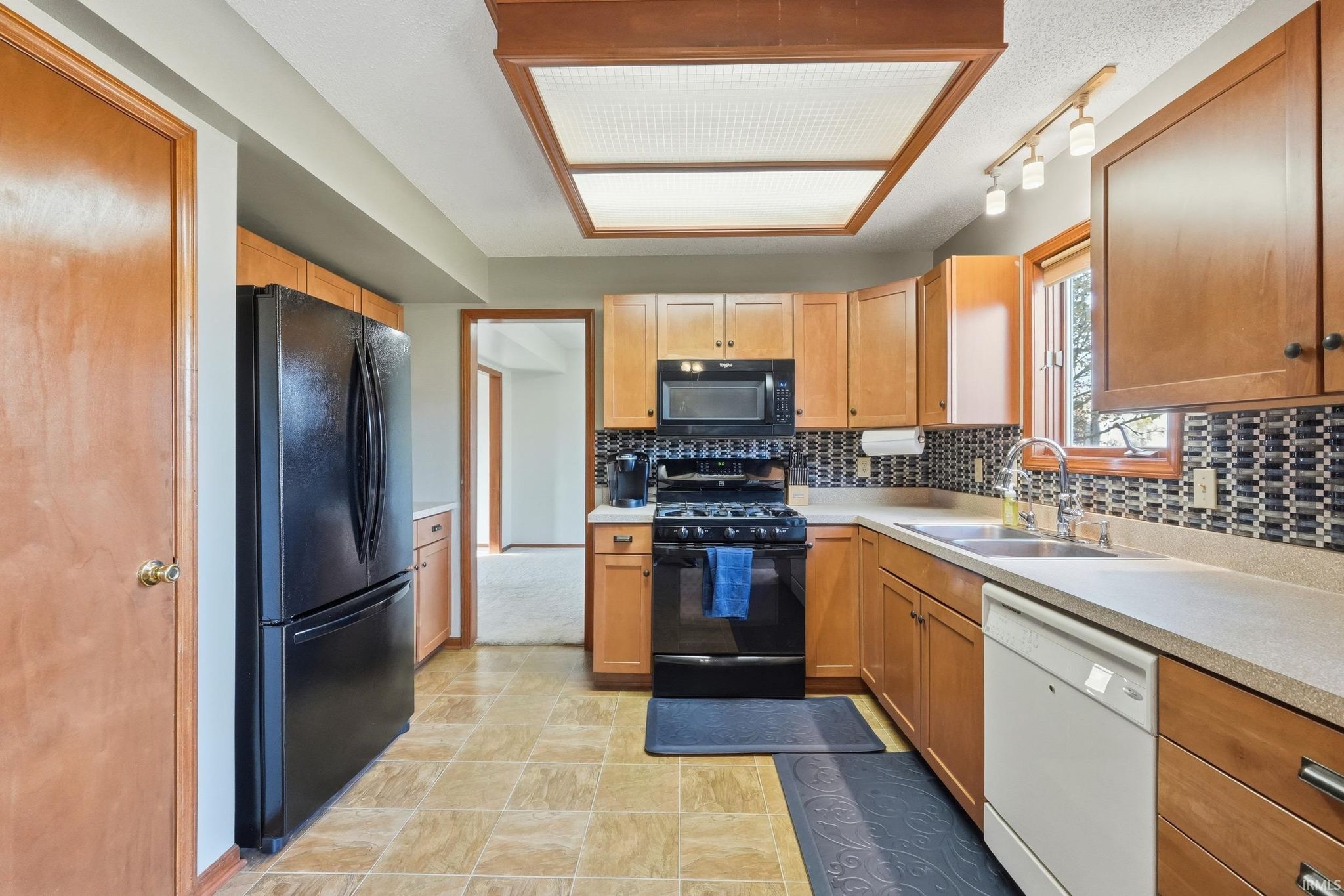 Image of 5310 Goldfinch Lane