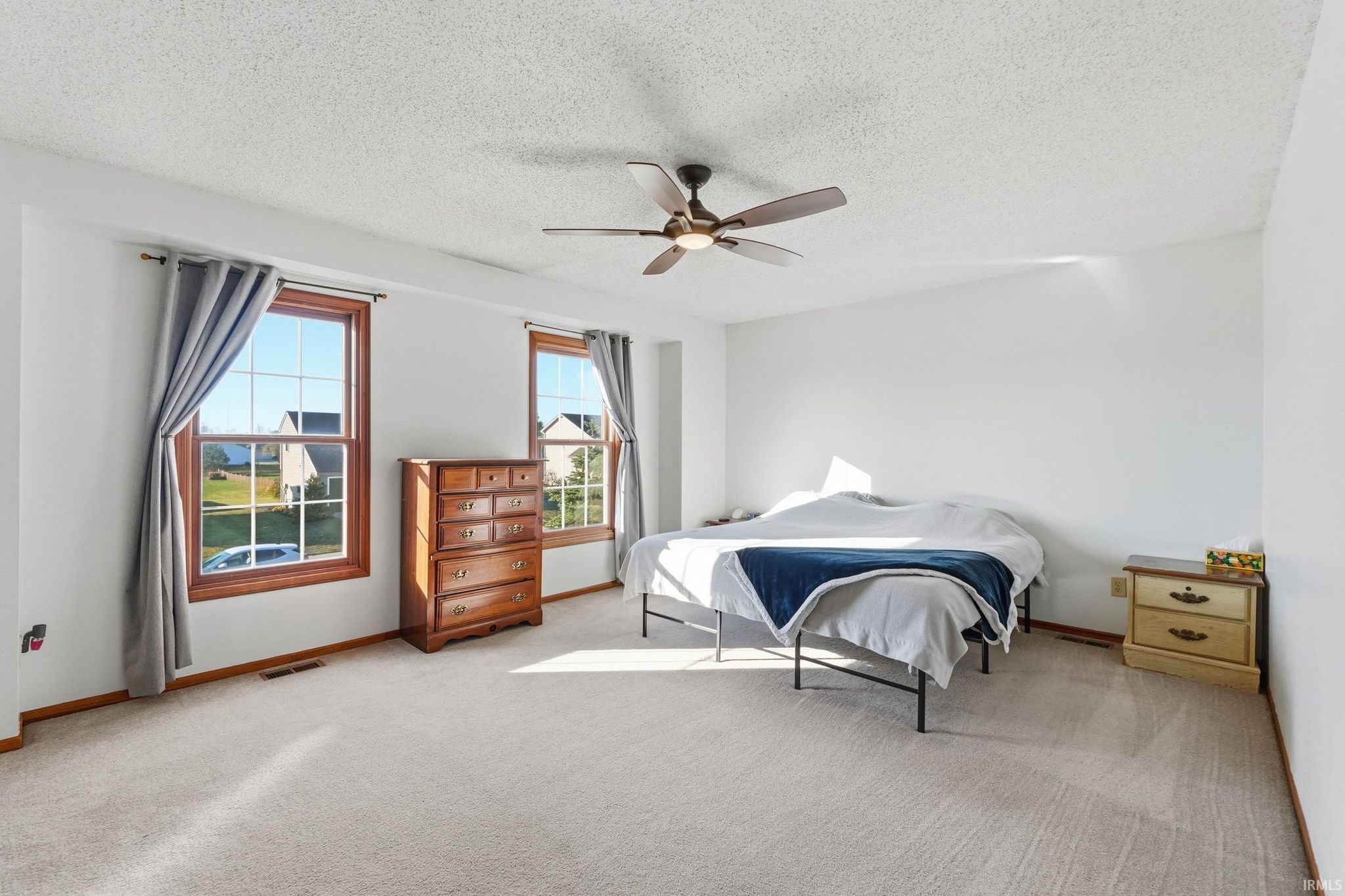 Image of 5310 Goldfinch Lane