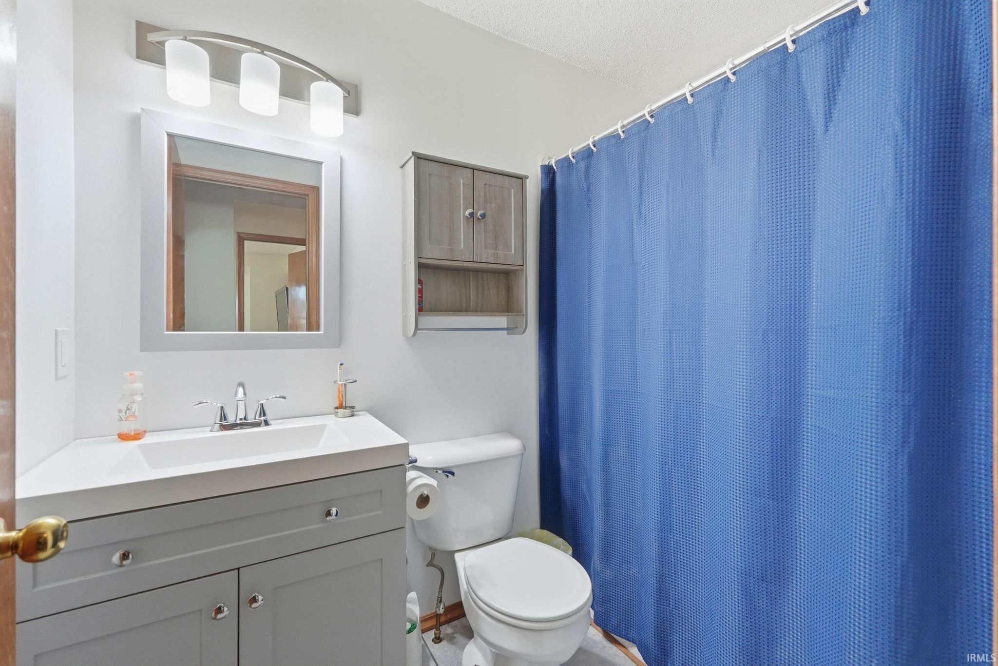 Image of 5310 Goldfinch Lane