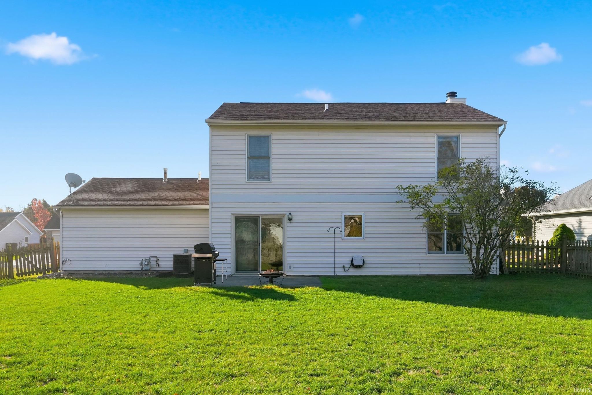 Image of 5310 Goldfinch Lane