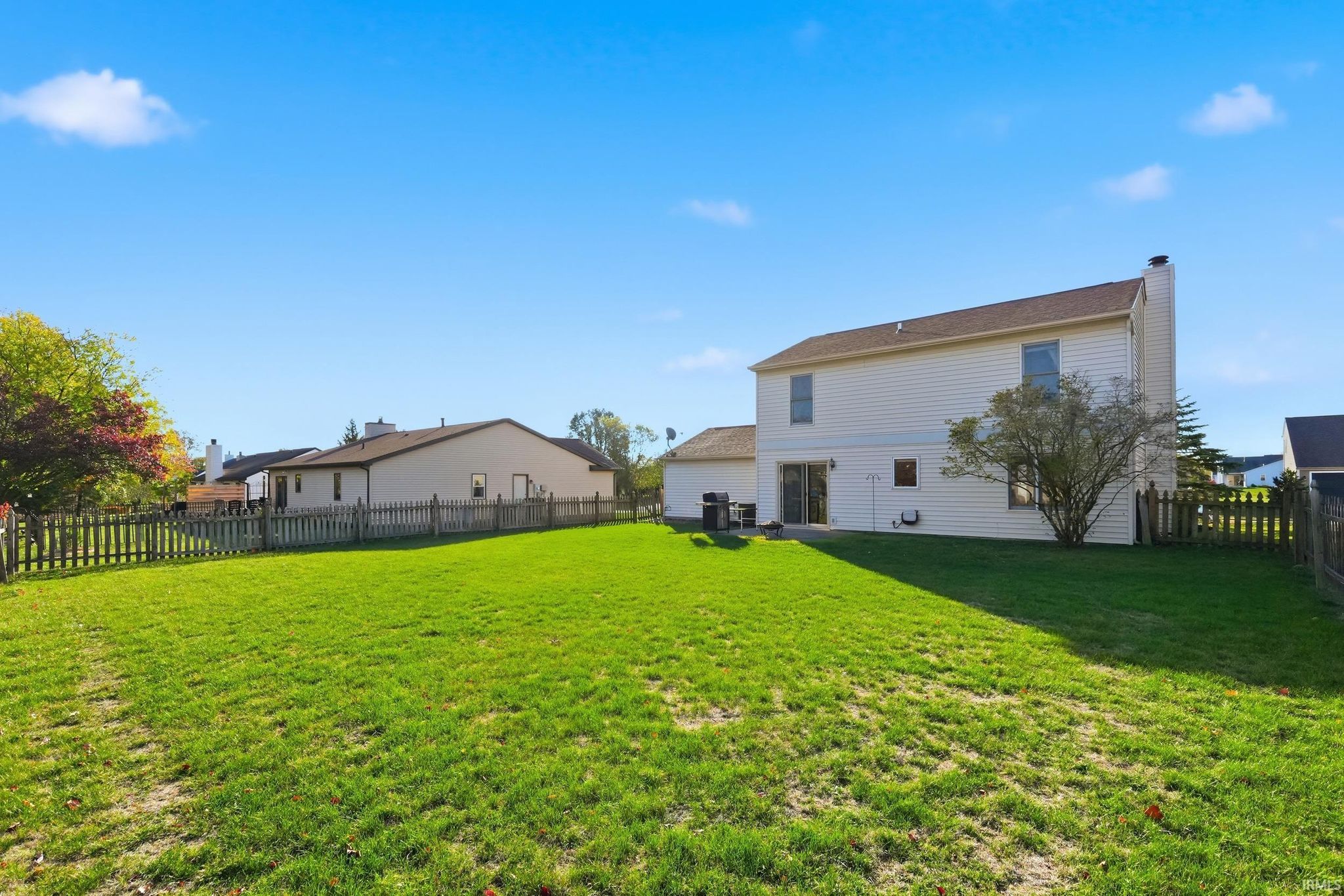 Image of 5310 Goldfinch Lane