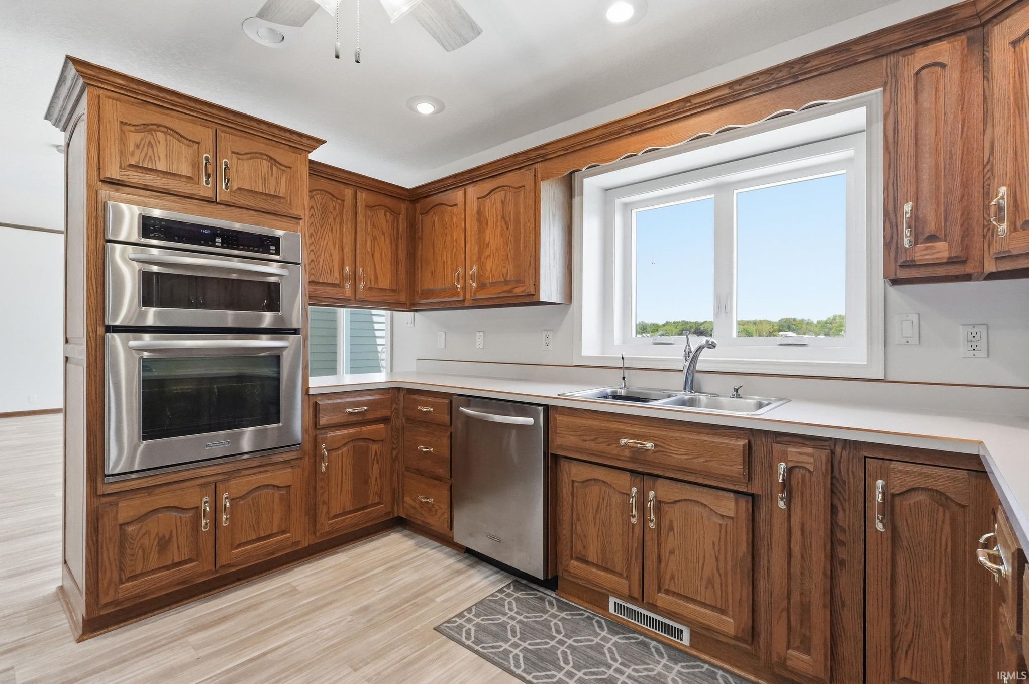 Image of 3930 E Bellefontaine Road
