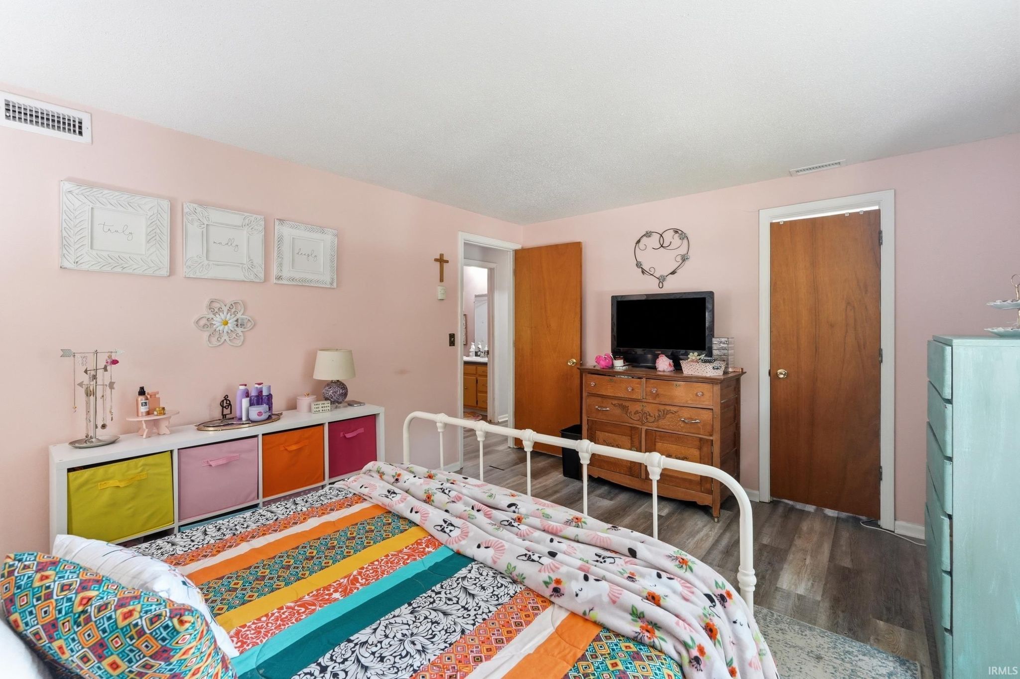 Image of 5615 Mateo Drive