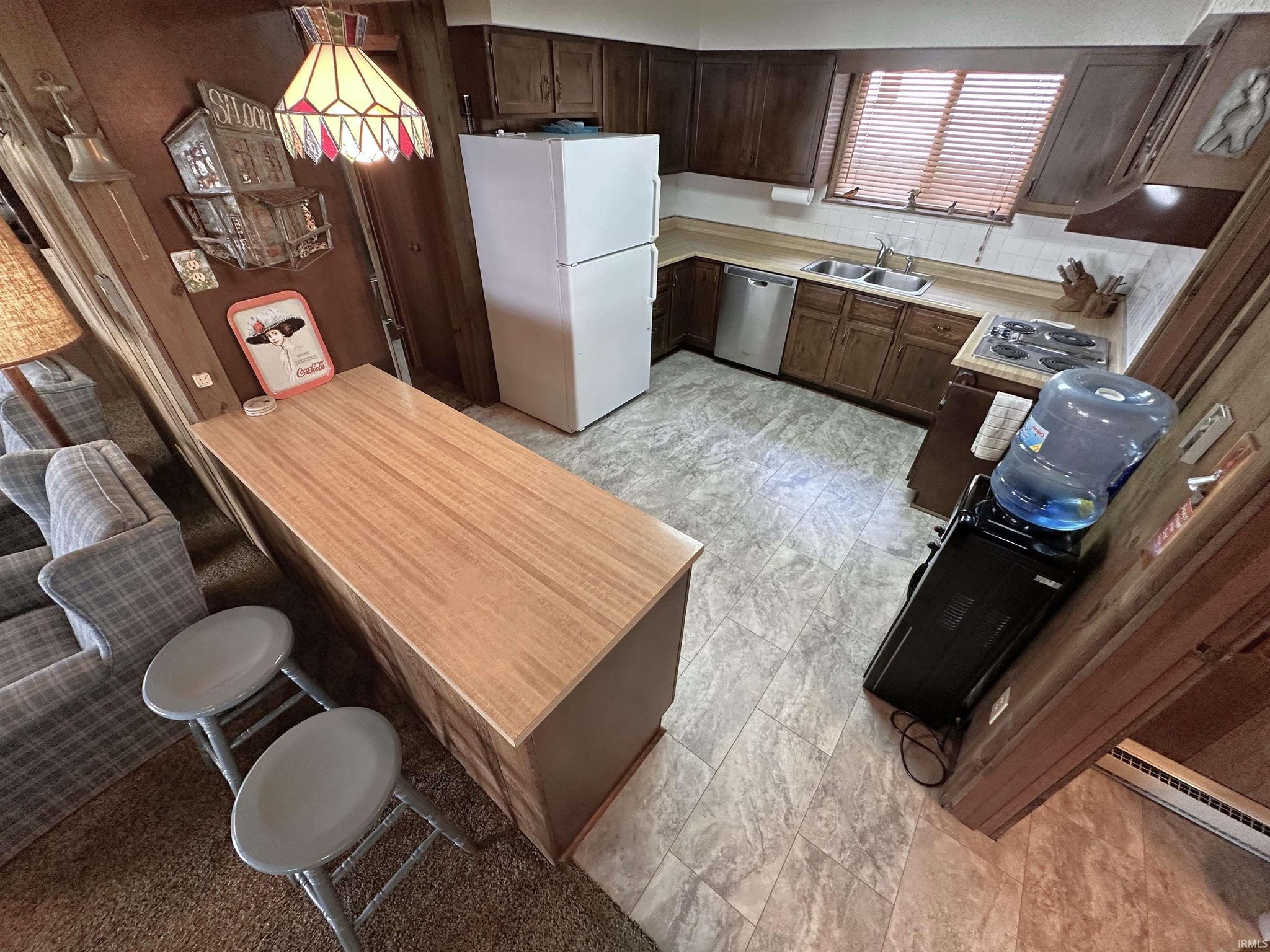 Image of 10318 N 1200 W