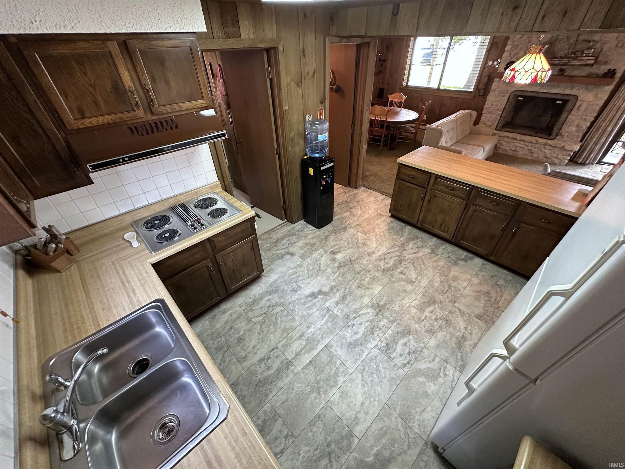 Image of 10318 N 1200 W
