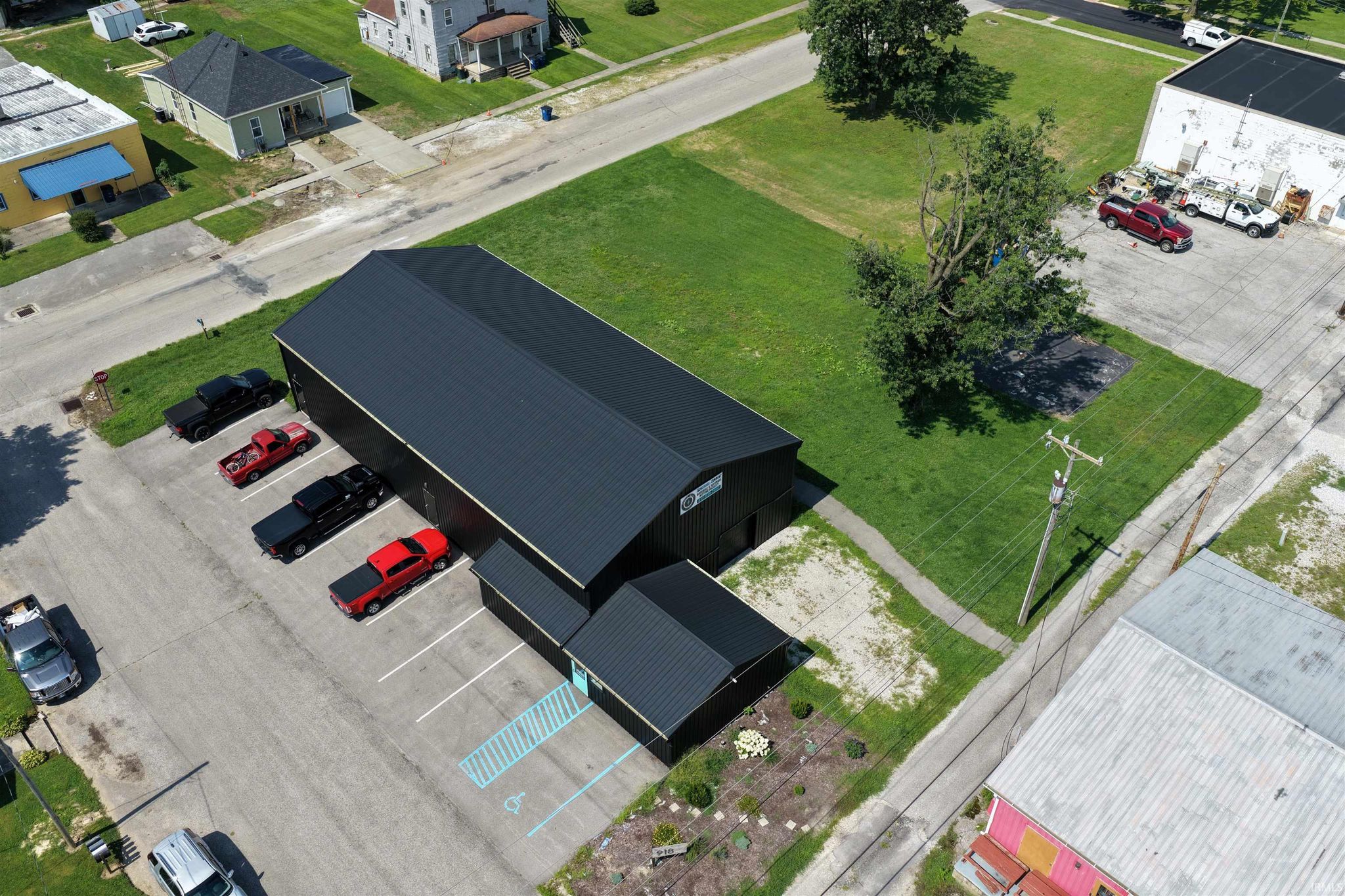 Image of 918 W Warren Street