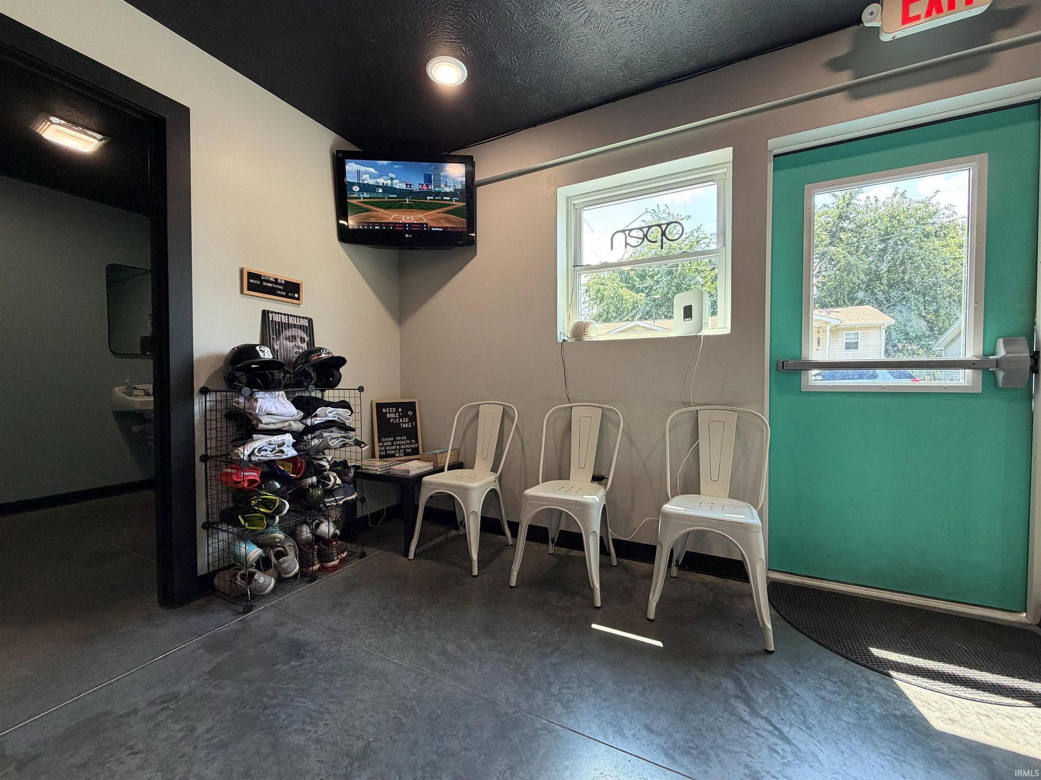 Image of 918 W Warren Street
