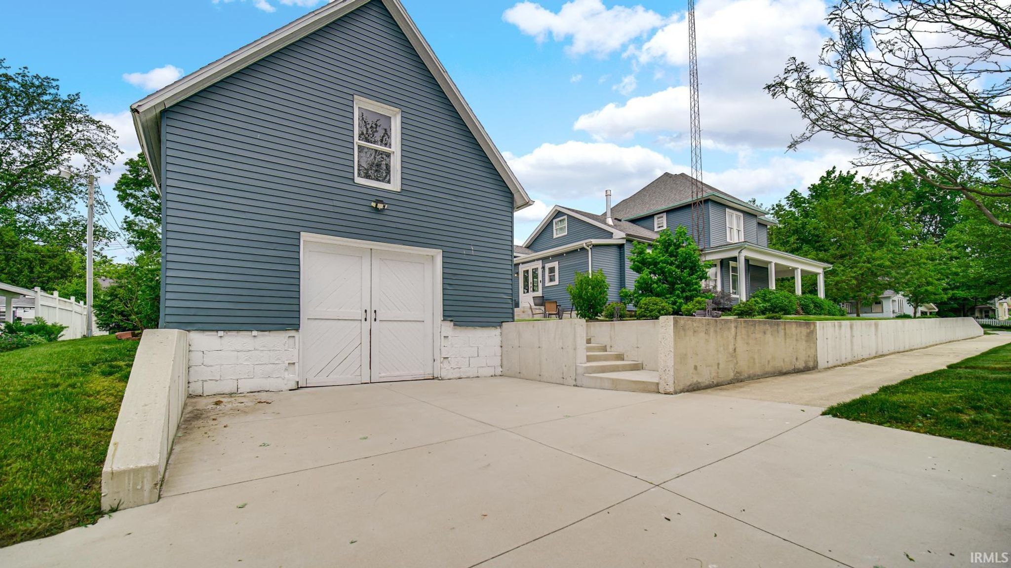 Image of 313 Lakeshore Drive