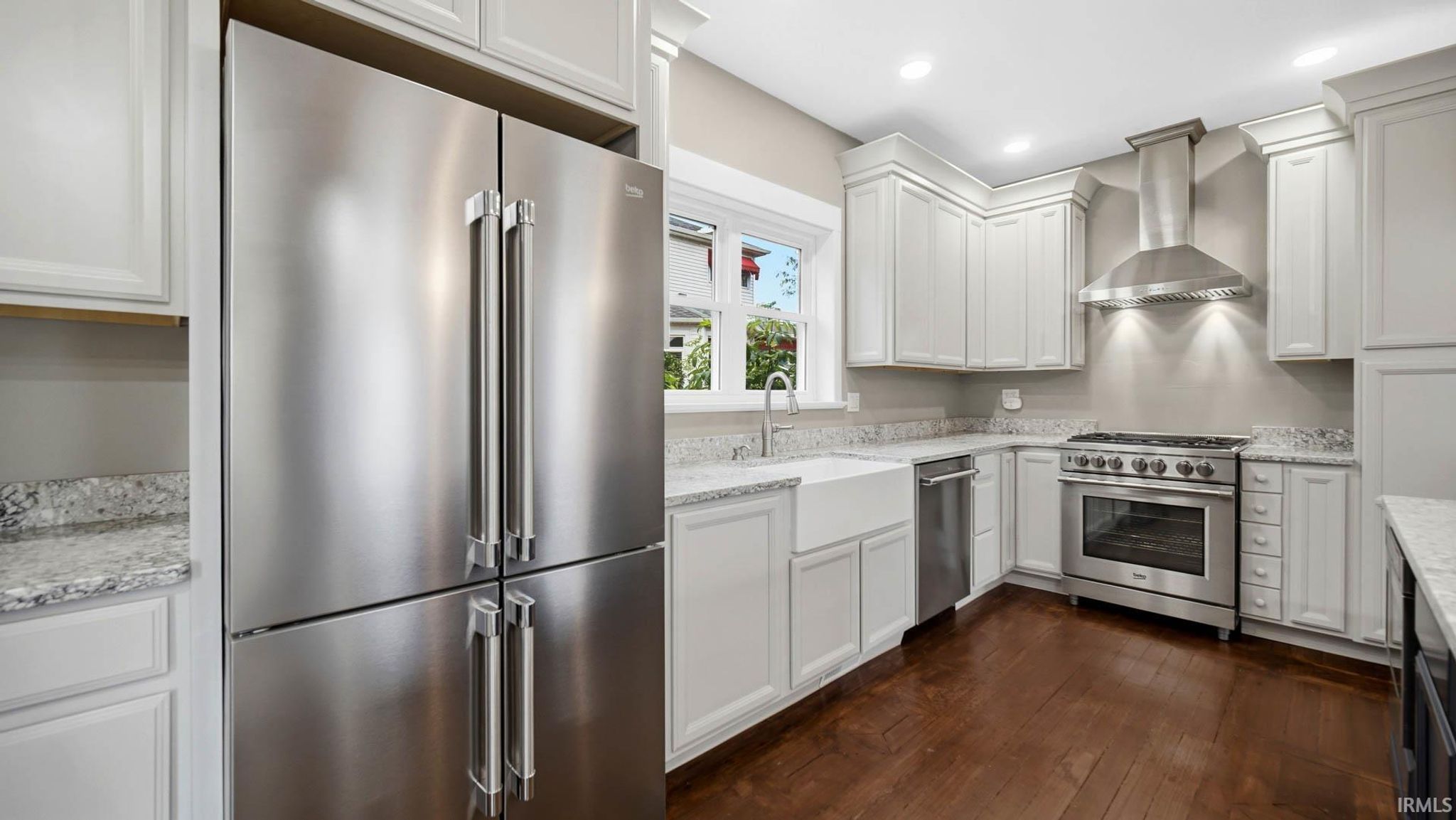 Image of 313 Lakeshore Drive