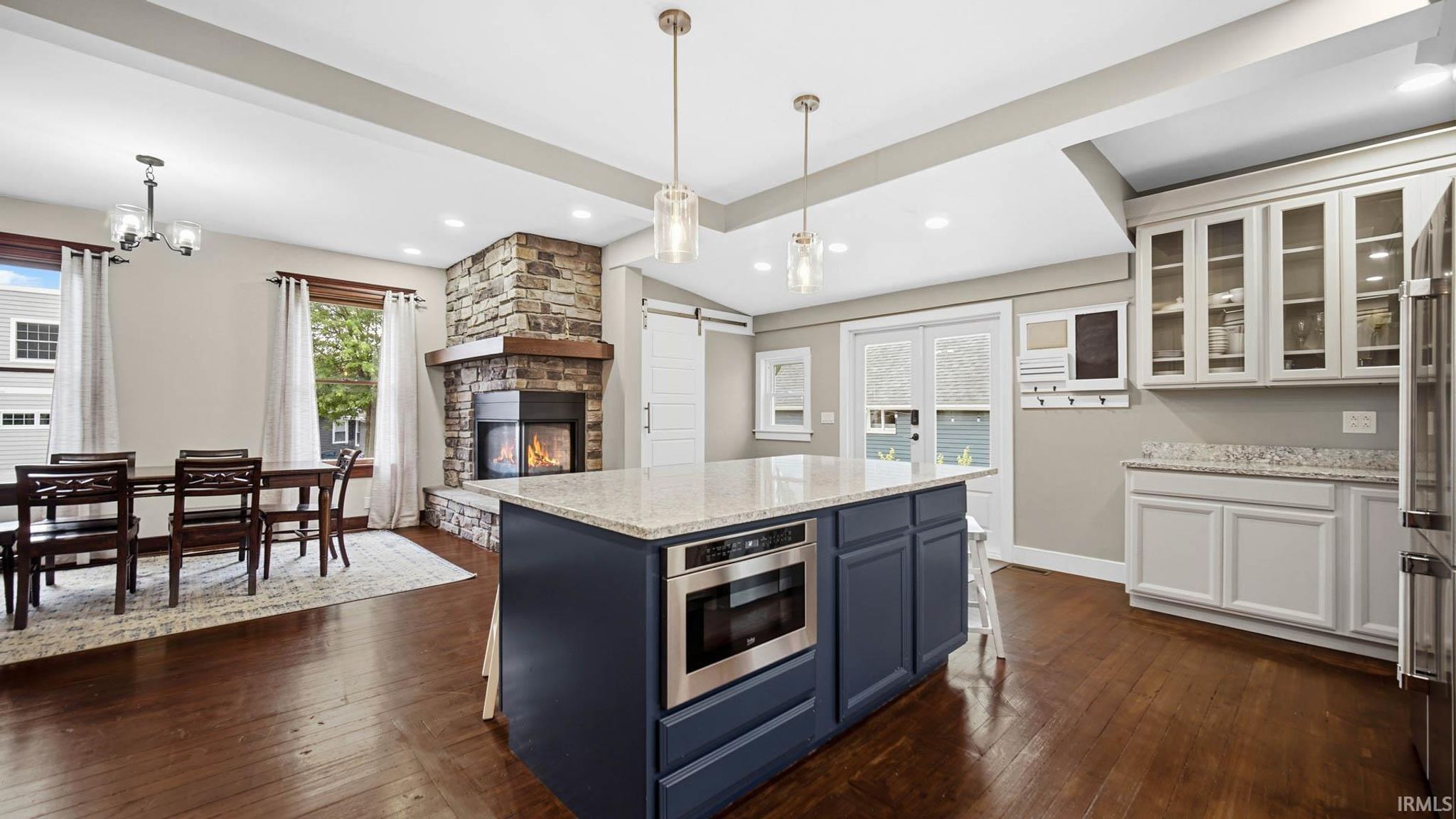 Image of 313 Lakeshore Drive