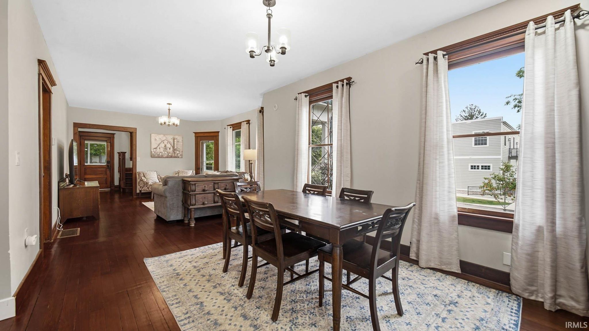 Image of 313 Lakeshore Drive