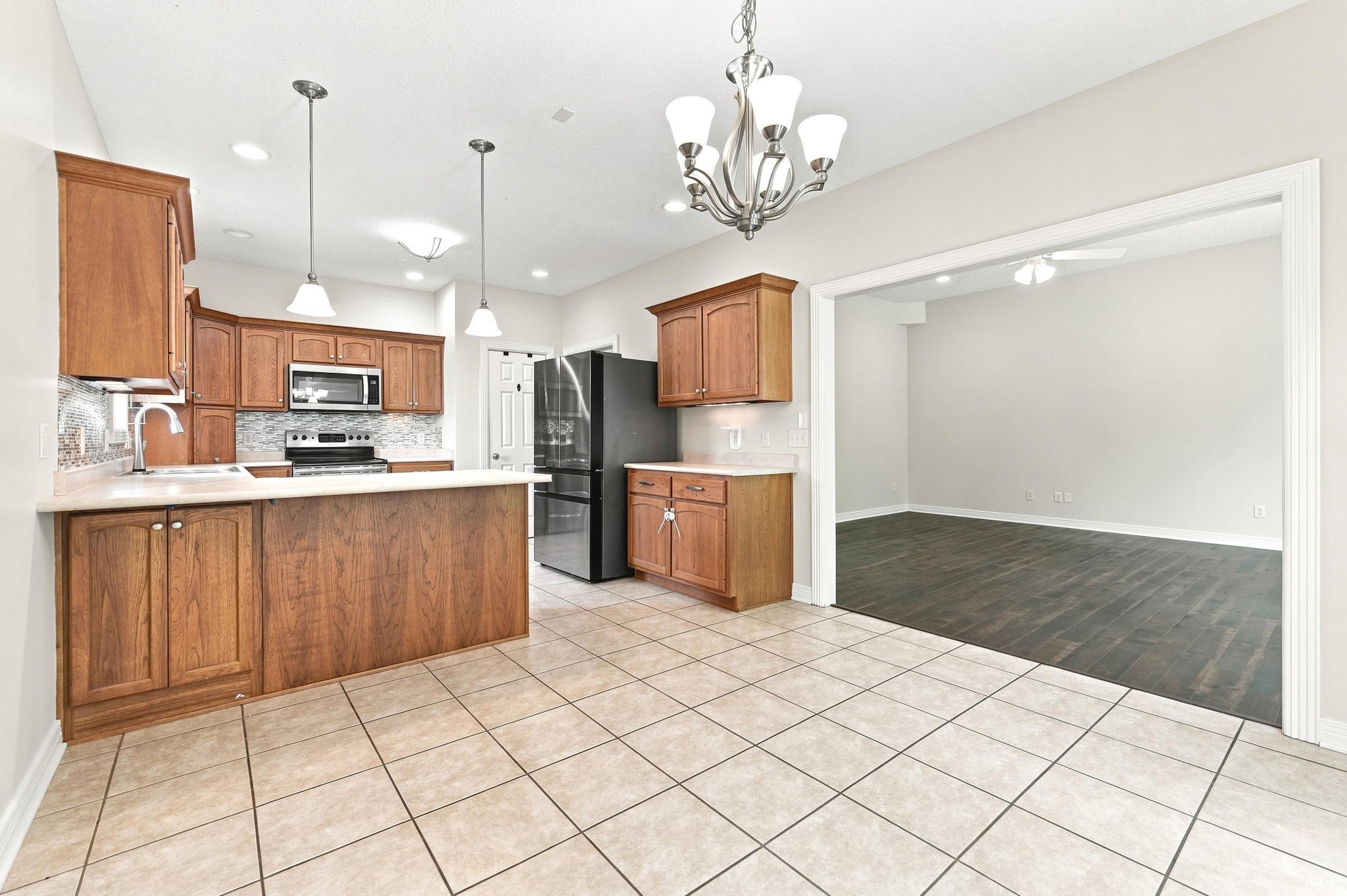 Image of 11631 Railroad Lane