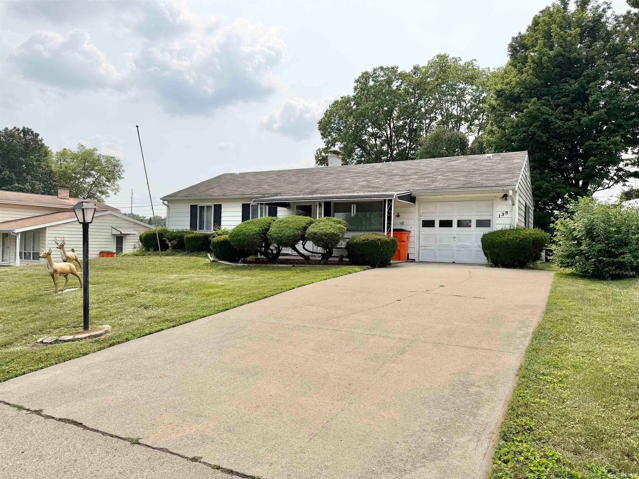 Image of 138 Schiele Road