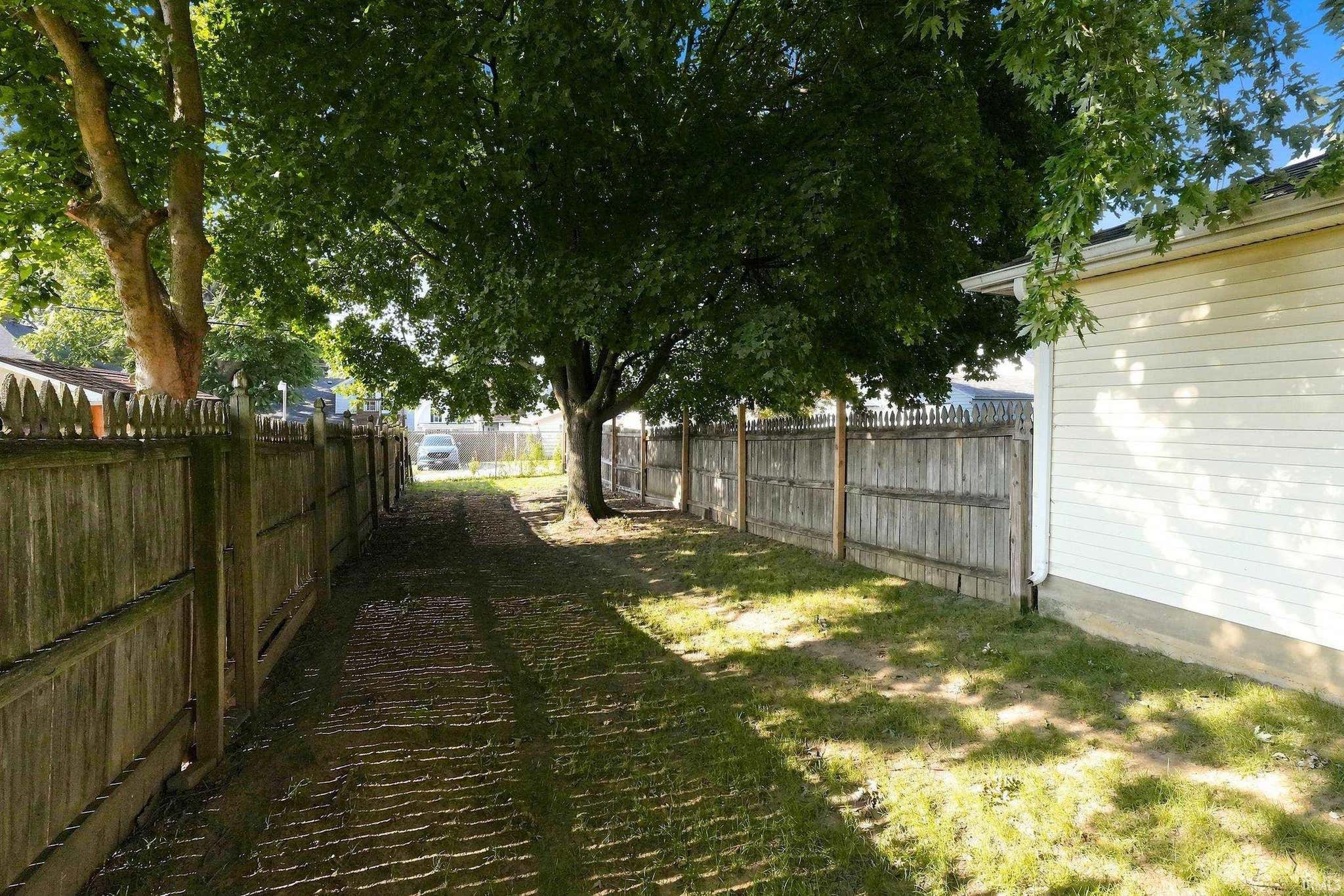 Image of 1014 Shore Drive
