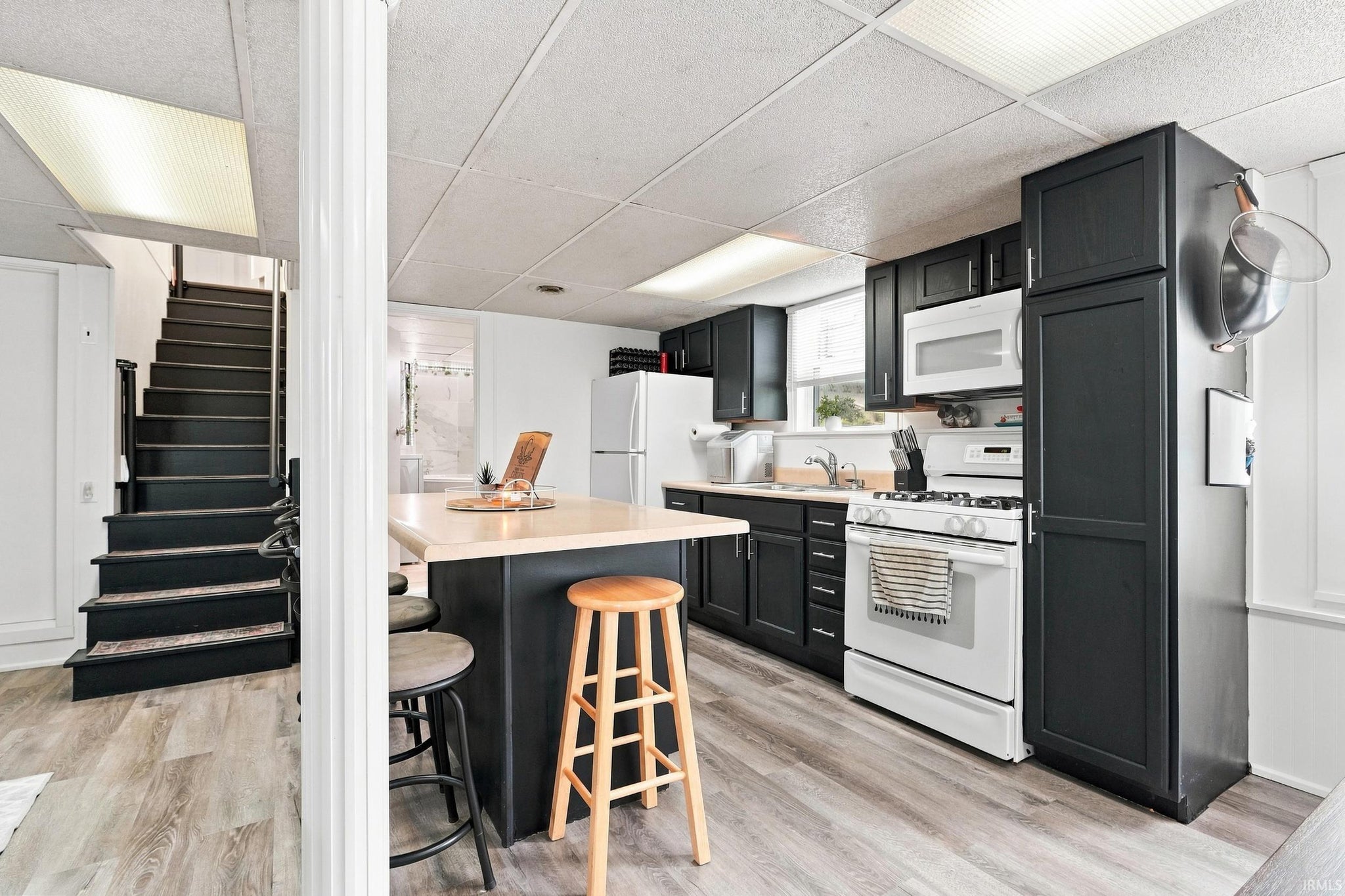 Image of 3370 W Old Lake Road