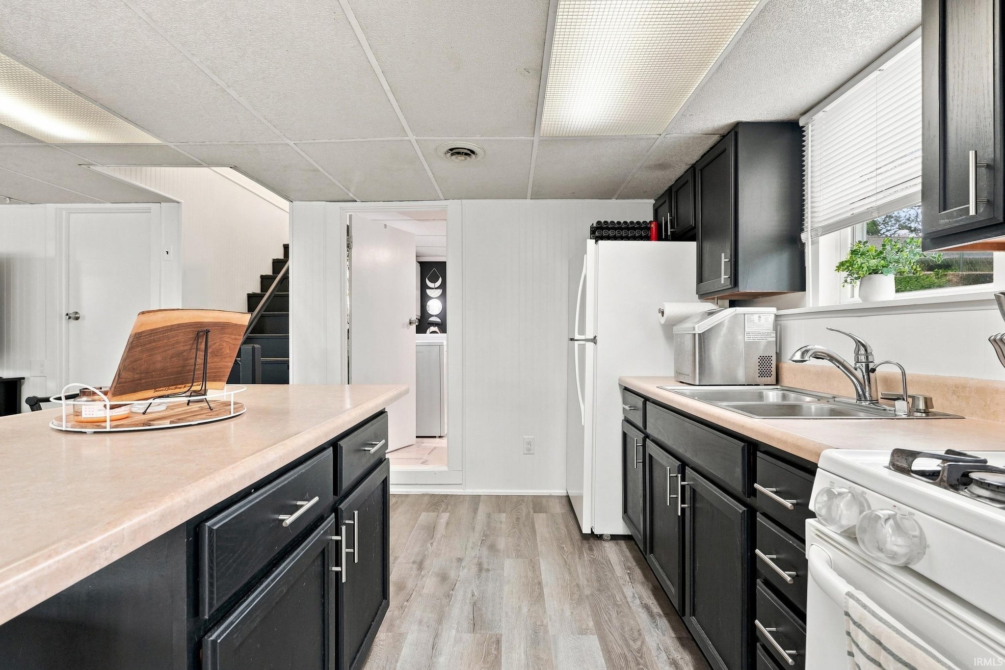 Image of 3370 W Old Lake Road